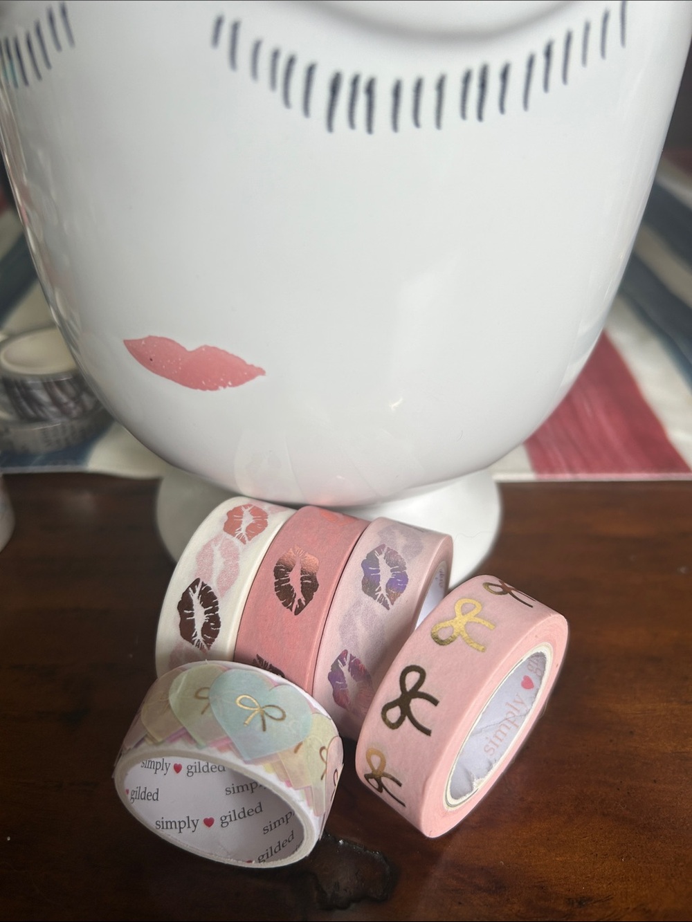 Simply Gilded Decorative Pink Lip & Bow Washi Tape Set 5 like new